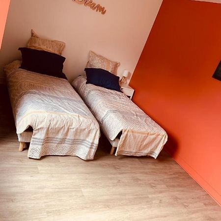 Le Gite De La Mongatelais Villa Roz-Landrieux Esterno foto