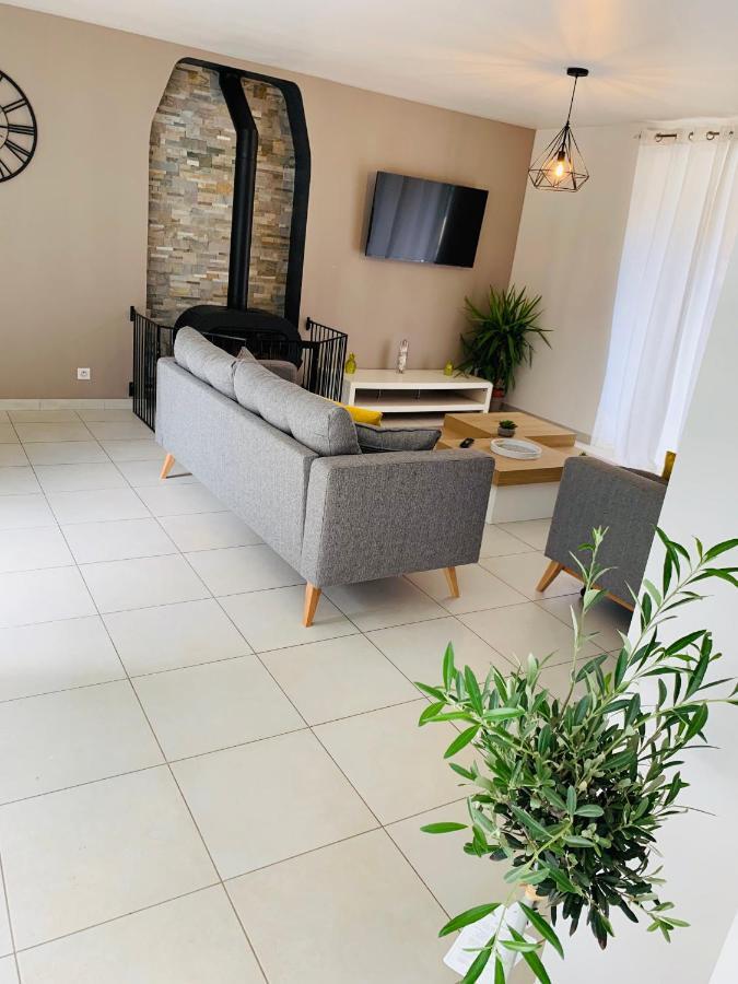 Le Gite De La Mongatelais Villa Roz-Landrieux Esterno foto